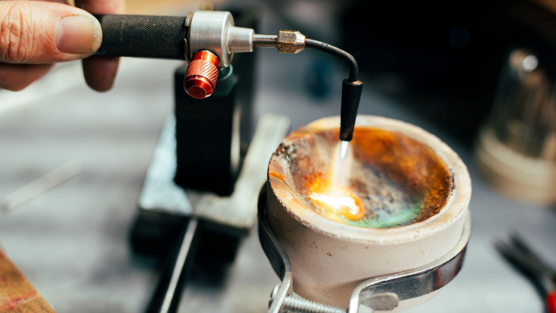 metal casting of jewelry